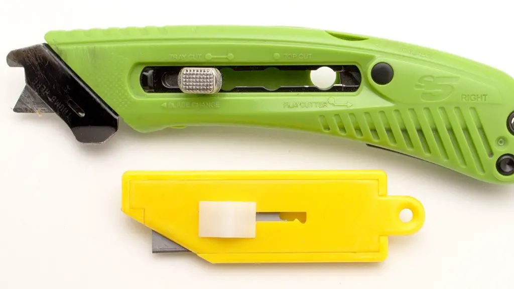 Can you use a cordless drill as a screwdriver?