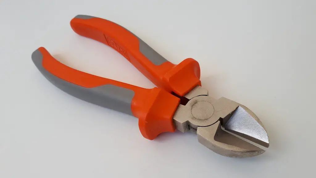 How to use cv boot pliers?