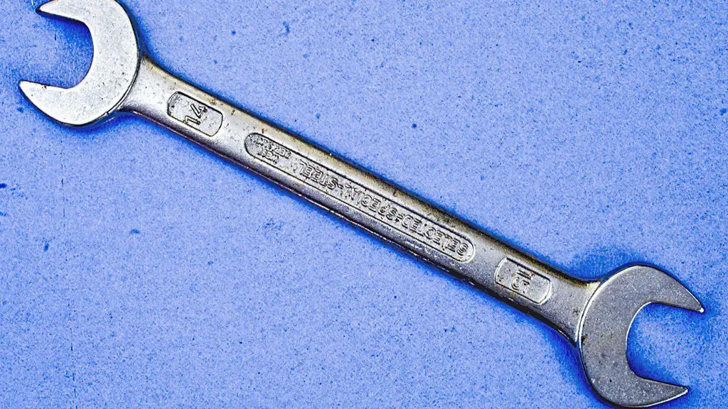 What is spanner wrench?