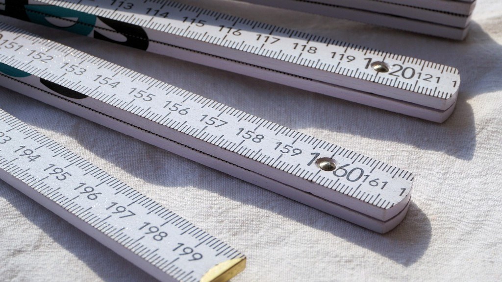 Can i use a measuring tape to measure my body?