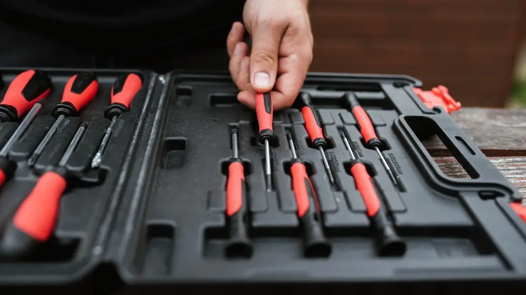 How to open hyper tough screwdriver set?