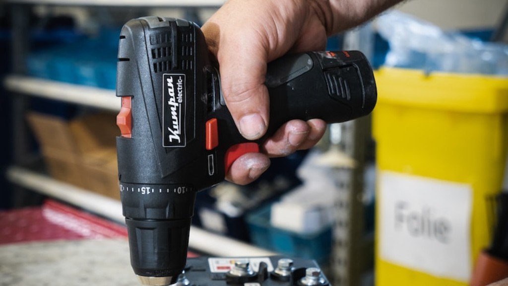 How to lubricate an electric drill? Tool Box!